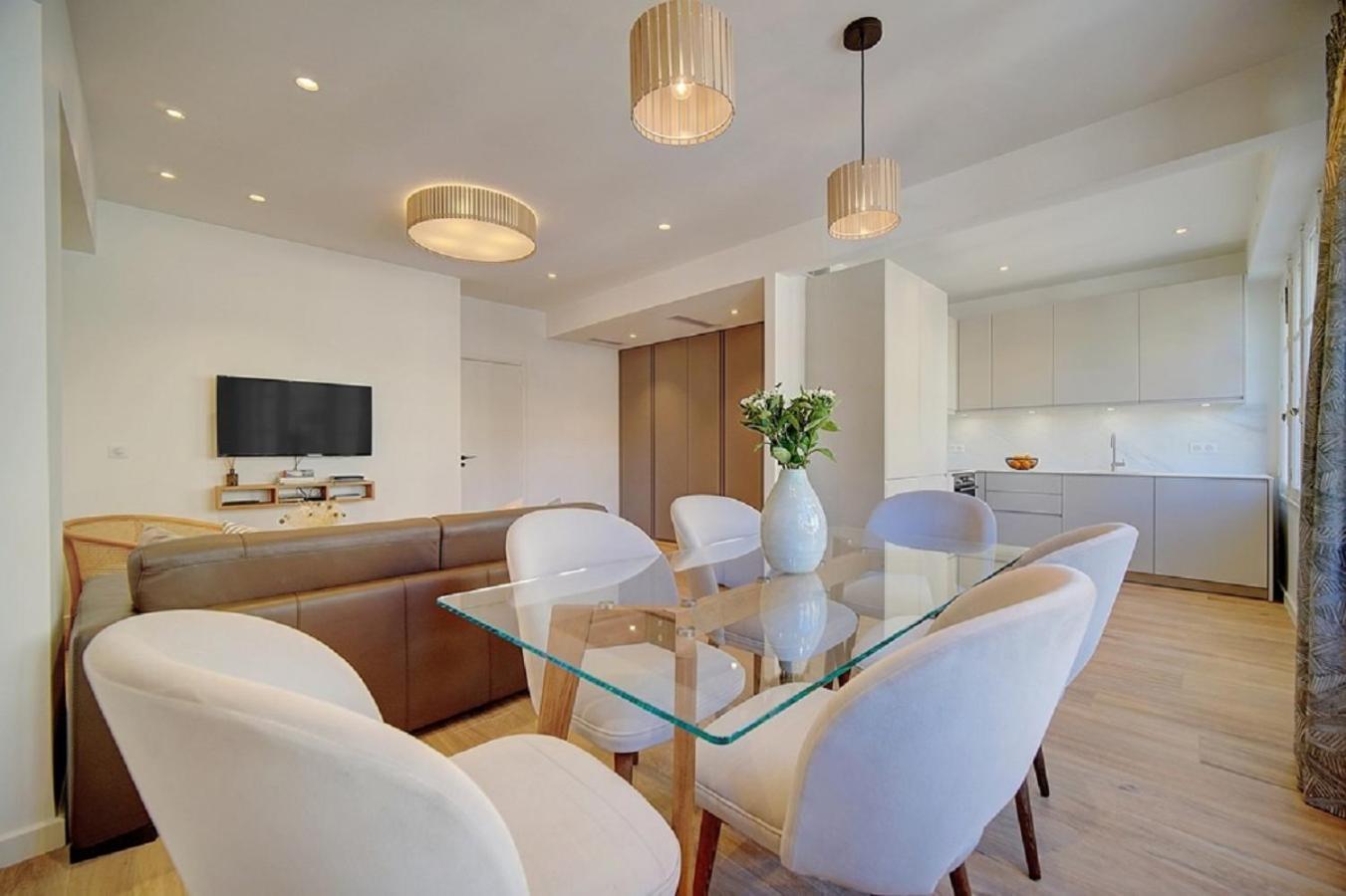 Magnifique 3 Pieces Renove Cannes Centre 'Banane' Avec Veranda ! A2B88 Kültér fotó